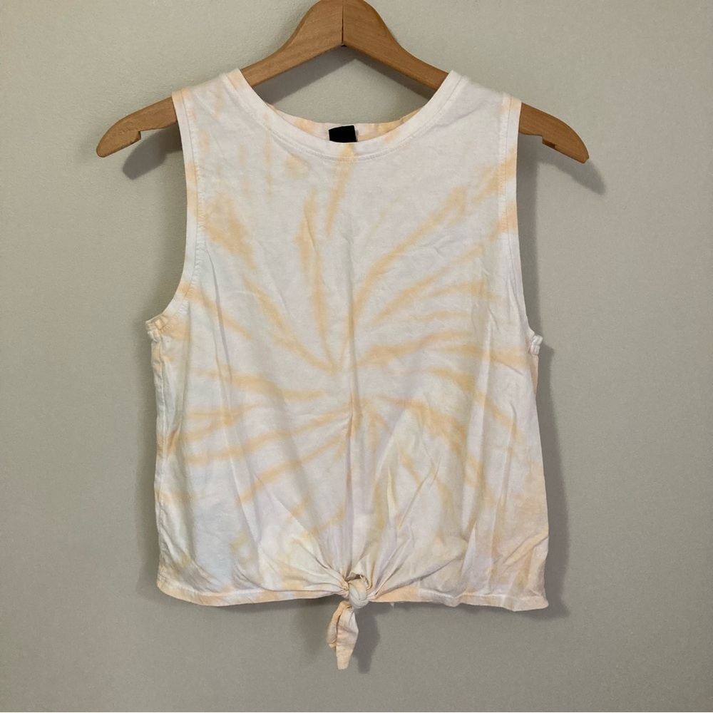 Tie dye sleeveless shirt, tanktop, white and orange, tie front, Vibe N, medium